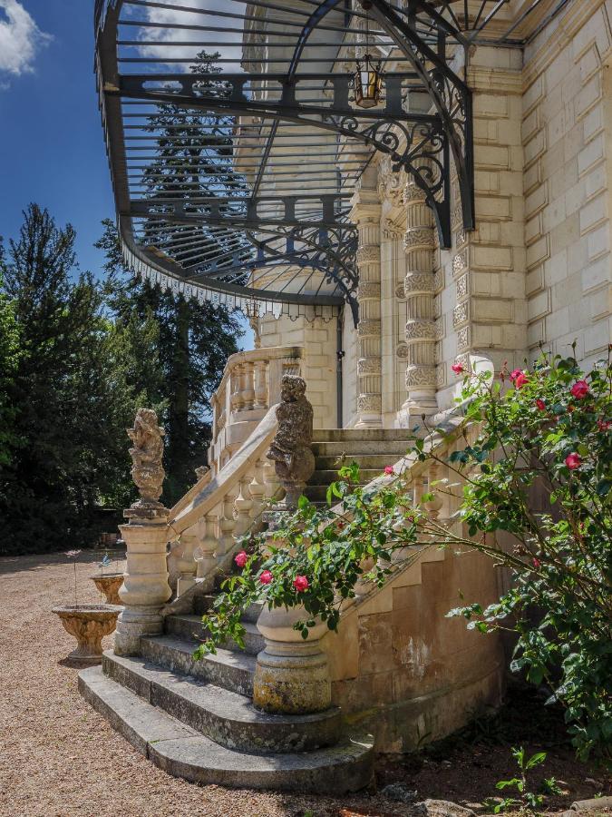 Chateau Des Orchidees En Val De Loire Saumur Exteriör bild
