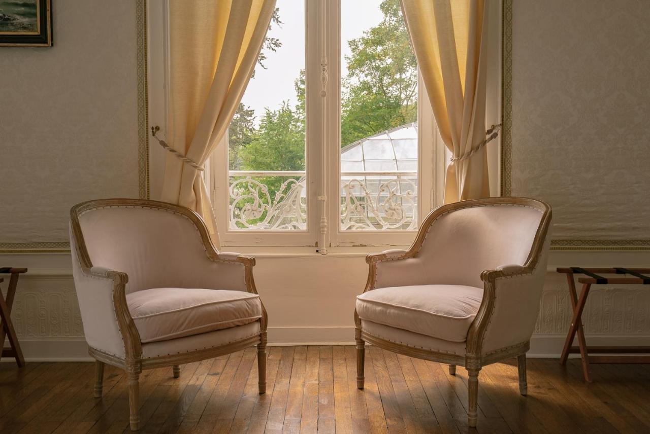 Chateau Des Orchidees En Val De Loire Saumur Exteriör bild